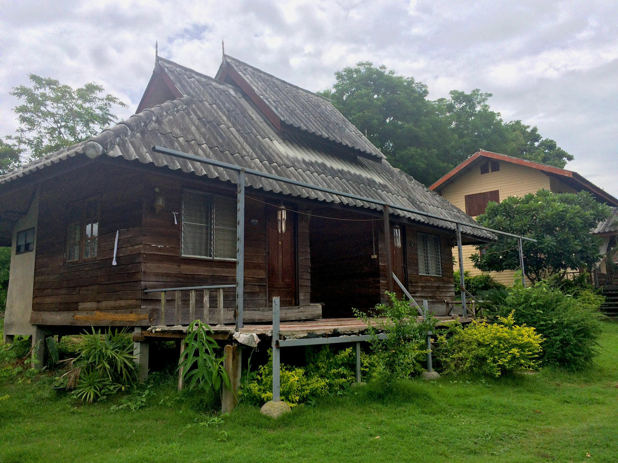 Tony Guesthouse Pai Exterior foto